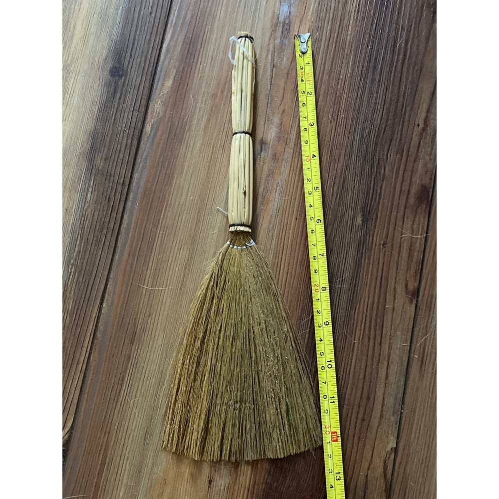 Vintage Natural Straw Whisk Broom Handheld Rustic Farmhouse Hearth Decor 12.5in - Picture 2 of 4